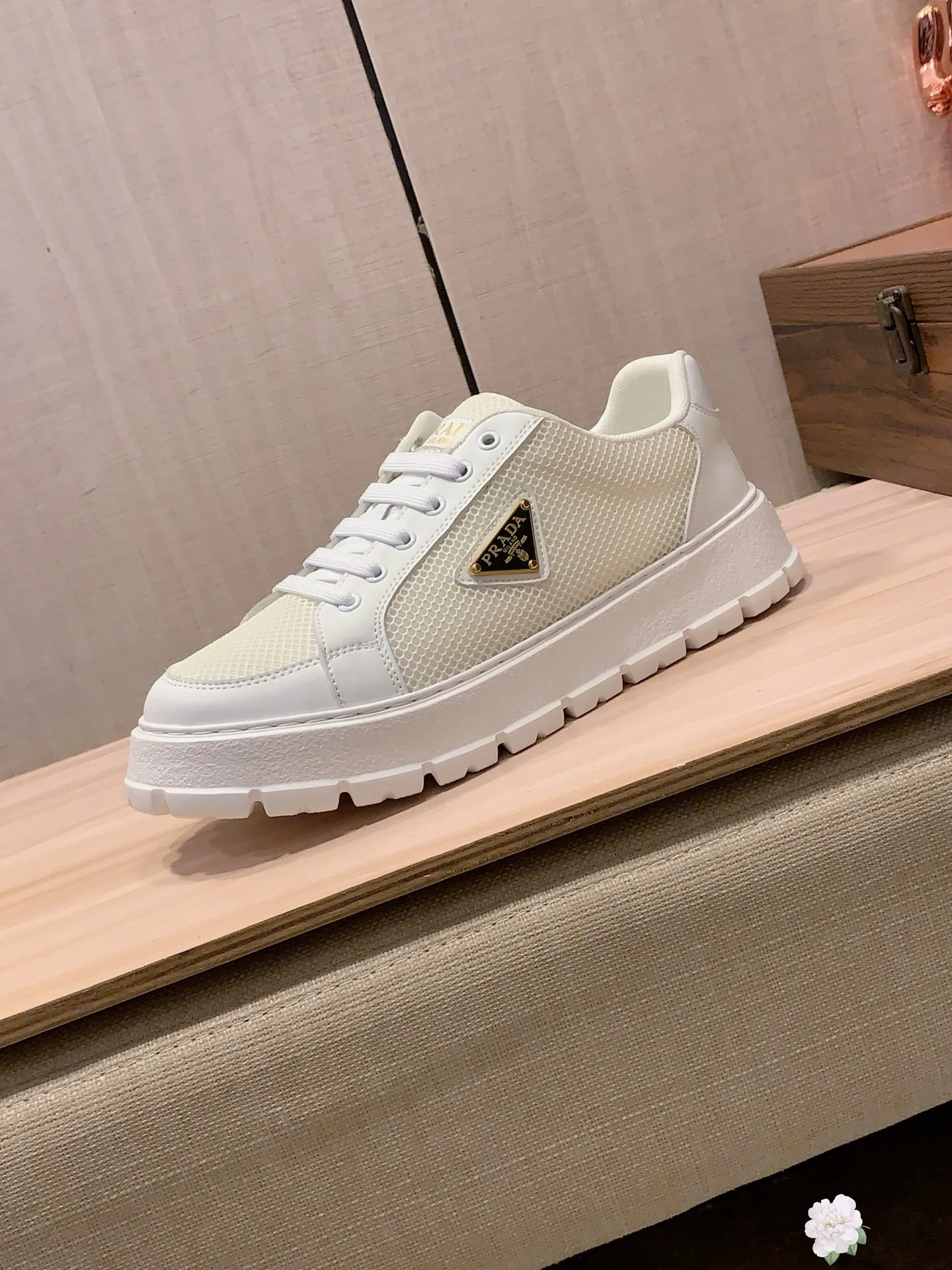Men's Men's Shoes💰442💰💰🎩🎩[Lightning][Lightning] "PRADA*" The latest and most popular casual shoes, top brand [seduce] luxury ~ purchasing agency, top quality ~. [Strong] The upper is made of imported breathable and polished cowhide material ➕ Breathable sheepskin feet (•) with fine workmanship. Original stylish and stylish soft rubber wear-resistant and non-slip outsole, light and comfortable on the feet, the real thing looks better when photographed, 305: code: 38-44, 3️⃣ colors selected